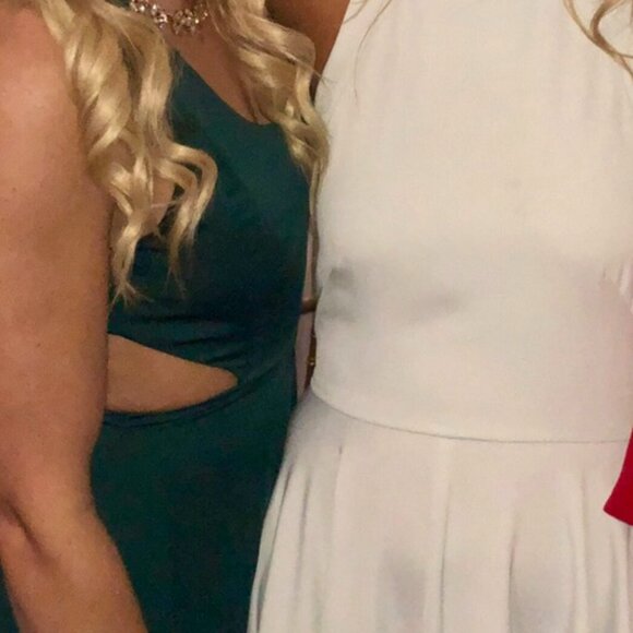 Emerald Backless Floor Length Dress - Picture 10 of 10